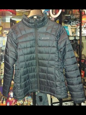 Columbia Women's Black Packable Puffer Jacket